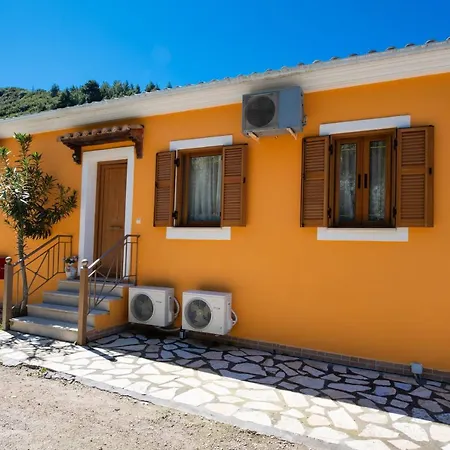 アパート Delphinus Villas-villa Nikitas Áyios Nikítas