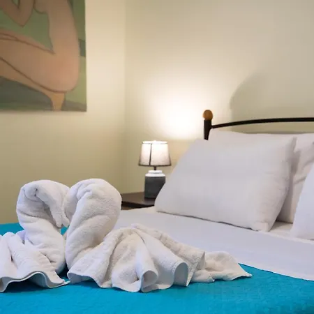 Delphinus Villas-villa Nikitas *