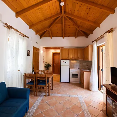 Delphinus Villas-villa Nikitas Agios Nikitas