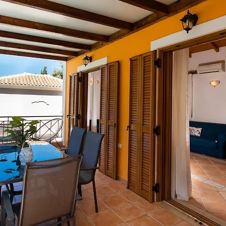 Delphinus Villas-villa Nikitas *